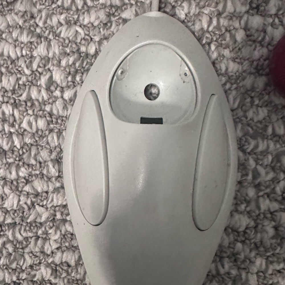 Logitech White Marble Mouse - Picture 2 of 4